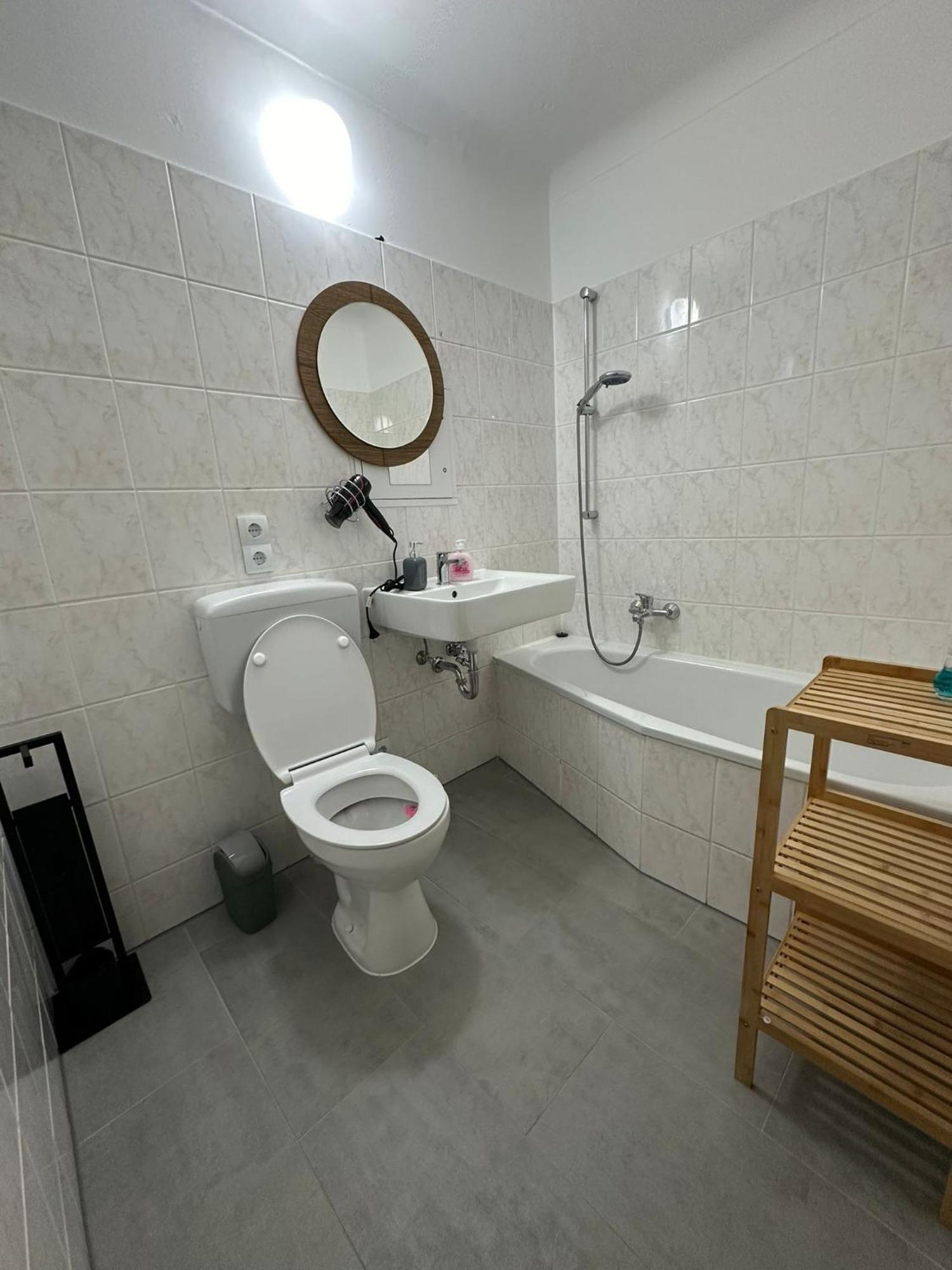 Fewo-Apartment Magdeburgo Esterno foto