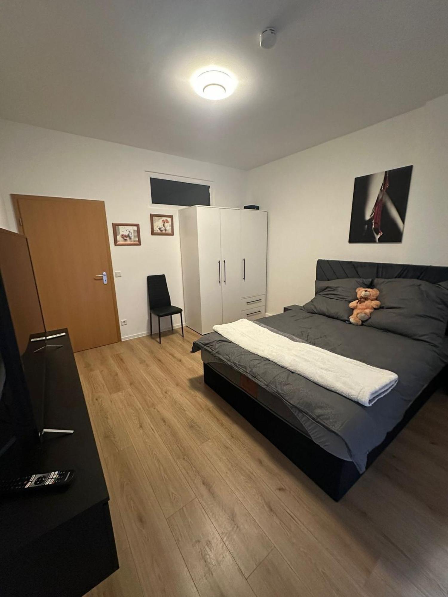 Fewo-Apartment Magdeburgo Esterno foto