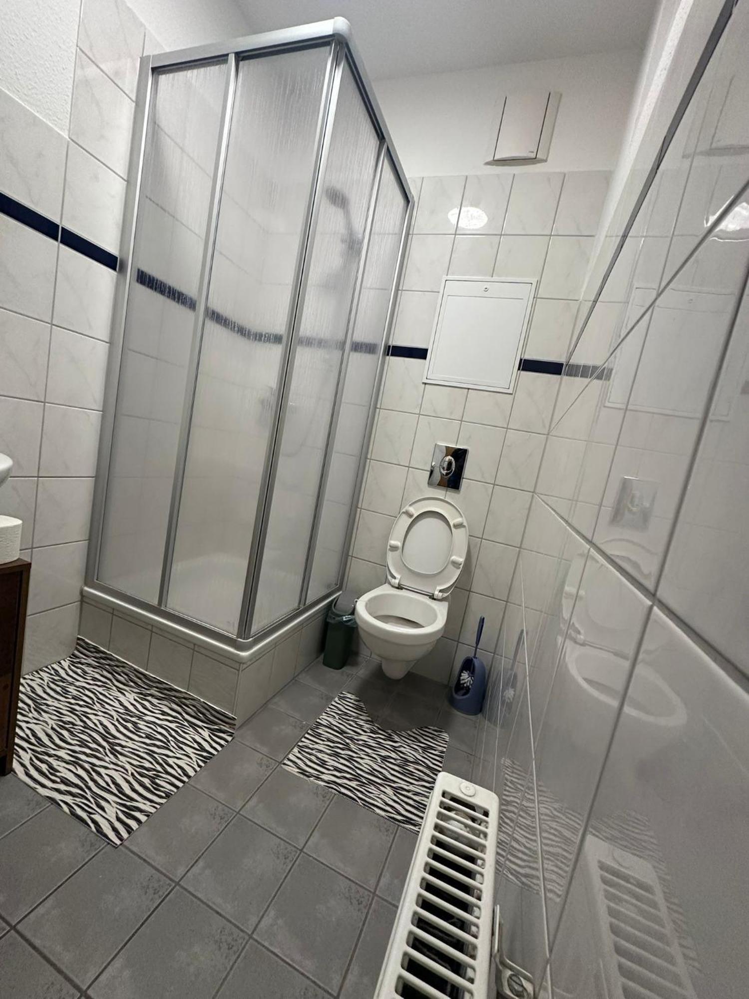 Fewo-Apartment Magdeburgo Esterno foto